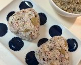 カリカリ梅とカリカリじゃこのおにぎり🍙作り方3写真