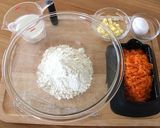 たっぷりにんじんとチーズのパンケーキ作り方1写真