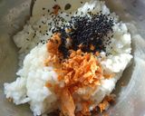 トースター焼きおにぎり～鮭フレ×塩昆布作り方1写真