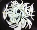 タジン鍋☆鮭と野菜のハーブ蒸し作り方2写真