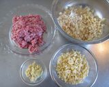 お財布レスキュー☆えのきで増量そぼろ作り方1写真