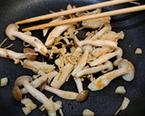 めんつゆバター☆きのこの和風パスタ作り方4写真