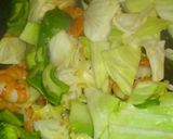 エビのピリ辛オイスター野菜炒め作り方1写真