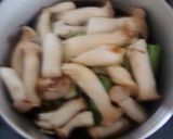 焼き鳥用砂肝をリメイク＋アスパラ＋しめじ作り方3写真