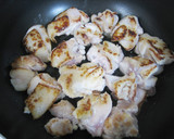 ✿旨みギュッ♬塩麹鶏のすき焼き風卵とじ✿作り方8写真