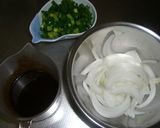 ☆ピリ辛豚肉のサラダうどん☆作り方1写真