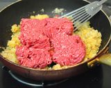 フライパンひとつで　和風煮込みハンバーグ作り方3写真