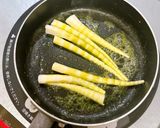 水煮の姫竹のバター醤油炒め作り方2写真