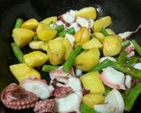 タコとじゃがいものピリ辛炒め作り方3写真