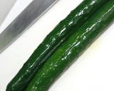 胡瓜鷹の爪炒め作り方1写真