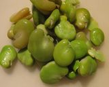 デリ風♪そら豆とウインナーのトマト煮作り方1写真