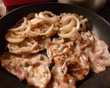 たまねぎと豚ロースのハチミツ塩麹ソテー作り方4写真