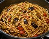 トマト缶不使用。なすとベーコンのトマトパスタ作り方7写真