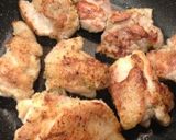 豚肩ロース肉鶏モモ肉を一緒トマトソース煮作り方3写真