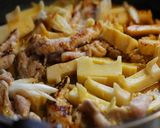 塩麹豚肉と筍のカレー炒め作り方4写真