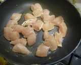 鶏ささみとピーナッツのバター炒め作り方2写真