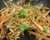 きんぴらごぼうと三つ葉の胡麻あえ作り方5写真