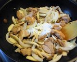 息子のレシピ♪鶏もも肉のミルク煮作り方4写真