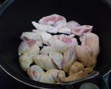 簡単！鶏ささ身としめじのめんつゆ葛煮✩作り方3写真