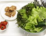 鶏のから揚げとミックスリーフのサラダ作り方1写真