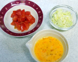 卵とトマトの中華スープ作り方1写真