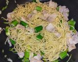 豚バラとオクラと葱の塩焼きそば作り方7写真