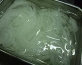黄身とろ玉葱サラダ作り方1写真