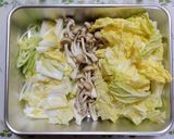 寒い日今日の夕飯！白菜厚揚韓国風キムチ鍋作り方1写真