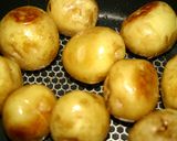 ちびころ新ジャガの味噌炒めバター風味作り方5写真