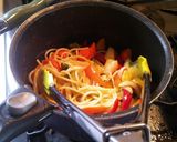 マリネとトマトソースのパスタ作り方2写真