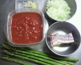 アスパラとベーコンのトマトソースパスタ作り方1写真
