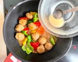 お弁当にも♬玄米甘酒で彩り甘辛肉団子作り方5写真