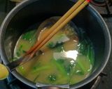 【簡単】小松菜＆卵のマ〜イルド♪味噌汁作り方3写真