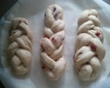 簡単(ฅ'ω'ฅ)ねじねじみつあみパン♡作り方9写真