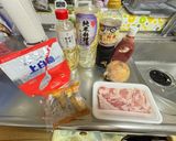 トマトケチャップ入り豚肉生姜焼き😃作り方1写真