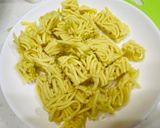 1食100円程度！もち麦ご飯でそばめし作り方2写真