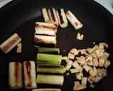 家族が絶賛！焼きねぎの肉味噌ソース作り方2写真