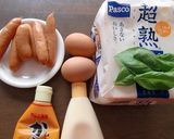 休日の朝、摘み立てバジル入りサンドイッチ作り方1写真