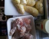 簡単！塩麹で手羽元とじゃがいもの煮付け作り方1写真