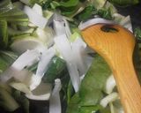 ☆チンゲン菜とイカのウエイパー炒め☆作り方3写真