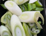 里芋とこんにゃくの山形風芋煮作り方1写真