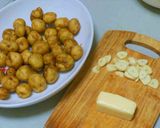ミニジャガのこんがり醤油炒め作り方1写真