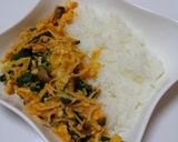 ご飯が進む♪野菜とキノコの簡単ピリ辛丼作り方7写真