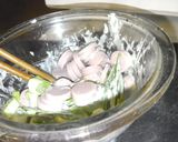 絹サヤと葱と魚肉ソーセージ適当かき揚げ作り方1写真