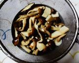 レンジで万能常備菜☆キノコのバジルマリネ作り方3写真