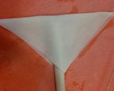 余ったワンタンの皮で食べれるスプーン作り方3写真
