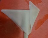 余ったワンタンの皮で食べれるスプーン作り方4写真