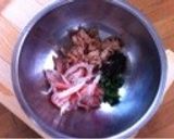 混ぜるだけパスタ(赤シソ＆ツナ)作り方1写真