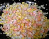 夏休みのお昼に♫炊飯器で☆簡単エビピラフ作り方2写真