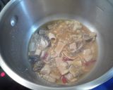 ピリ辛ホルモン煮込み(味噌ベース)作り方5写真